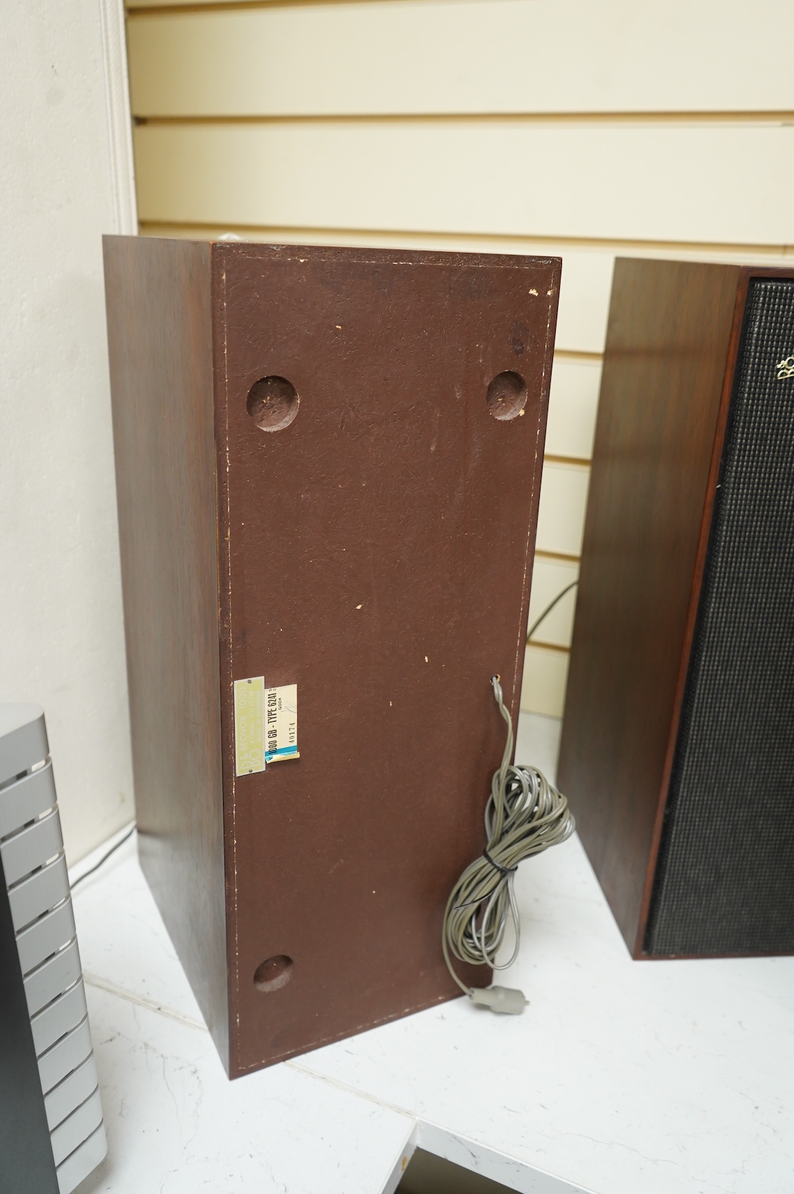 Six Bang & Olufsen items; a 1960s Beolit 600 radio, a pair of Beovox CX50s white cased shelf speakers, a pair of Beovox 1000 speakers, a Beolab 2000 speaker unit, together with two testing units (adjustable power supplie